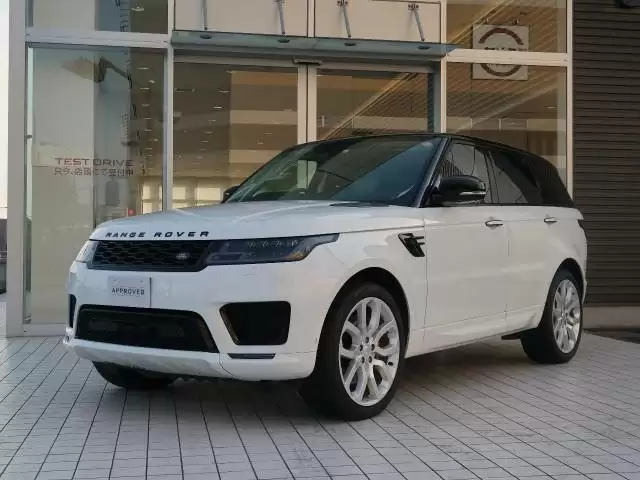 ランドローバーが持つ2つの魅力とは?全ラインアップの基本スペックを紹介