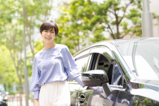 車のスマートキーを閉じ込めてしまう原因や対処法、対策についてもご紹介!