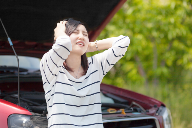 車用スマートキーの探し方と対処法を解説!紛失時にかかる費用の目安とは?