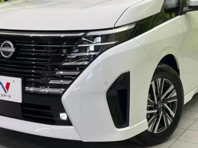 セレナはフルモデルチェンジでどこが変わった？歴代モデルも紹介