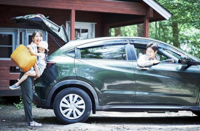 エクリプスクロスPHEVの特徴や評判は?ライバル車もチェック!