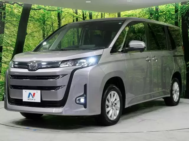 ノアの現行モデルを徹底チェック！4つの魅力や中古車情報も解説