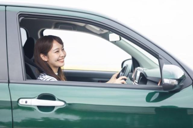 新型ソリオは7人乗りできる？グレードの特徴やライバル車ルーミーとの比較も