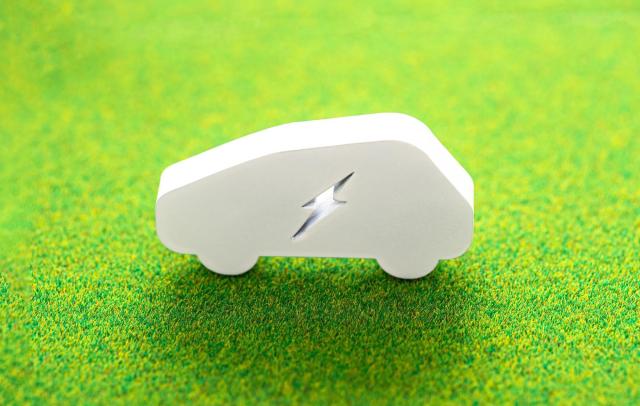 プリウスPHVのデメリット・メリットを解説!プリウスとの違いや類似車5選