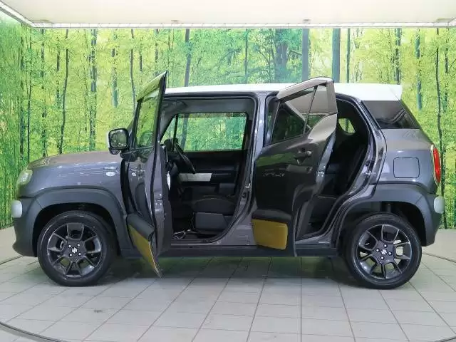 クロスビーは「人気がない」は本当？噂の真相、魅力や比較したい車種も紹介！