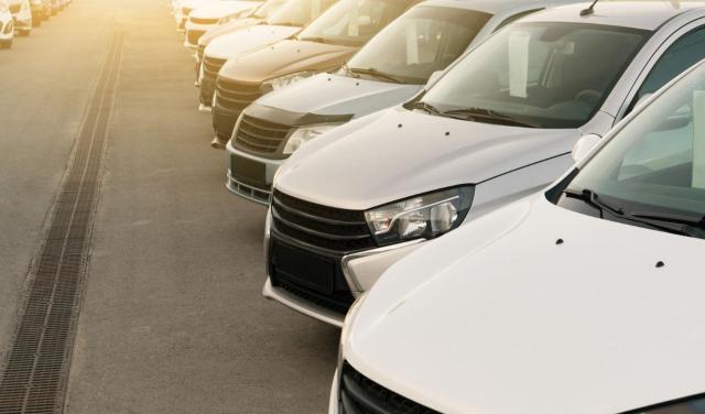 マイバッハのモデルには購入条件が設けられていた？歴史を振り返ってみよう