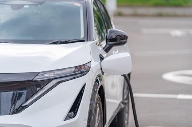 日産 アリアにかかるのは燃費ではなく電費？航続距離や充電費用などを詳しく解説