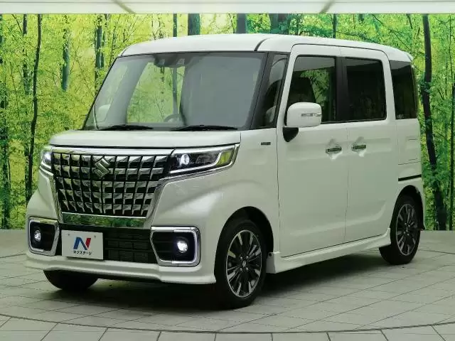 スペーシアはなぜ人気なの?スペックや魅力、中古車販売価格を紹介