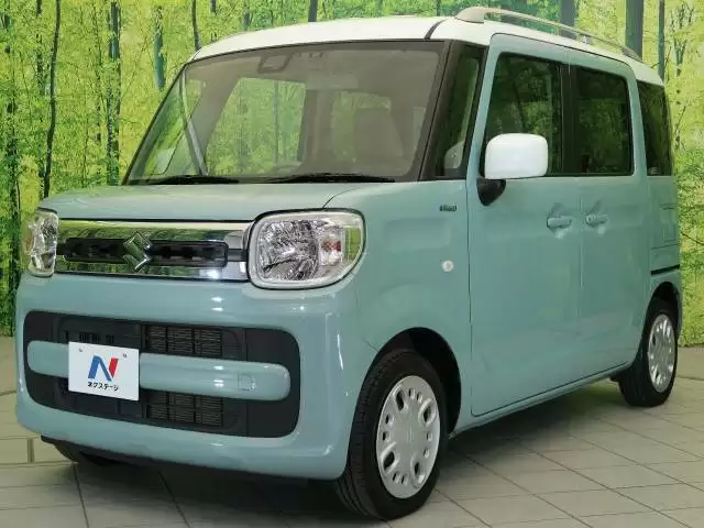 スペーシアはなぜ人気なの?スペックや魅力、中古車販売価格を紹介