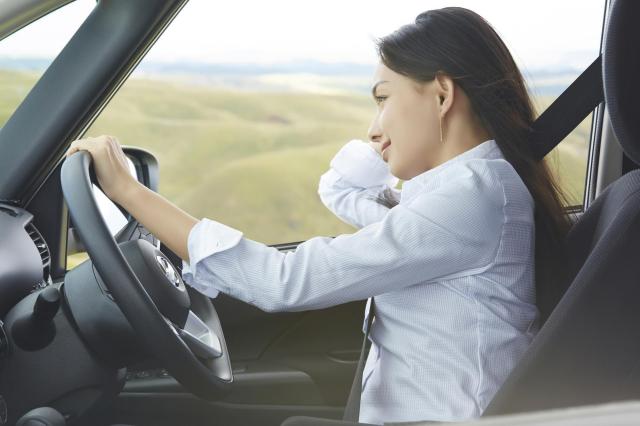 マセラティMC20の価格や特徴は?国産スポーツカーも視野に入れてみよう