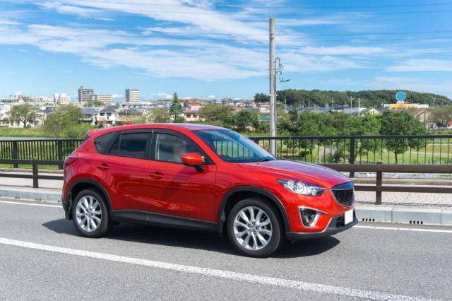 【2024年版】中古車価格が推移する要因は?安い時期と現状をチェック