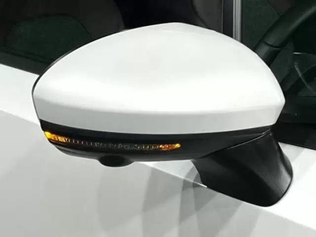 ノートとオーラの違いとは？日産のコンパクトカーを徹底比較