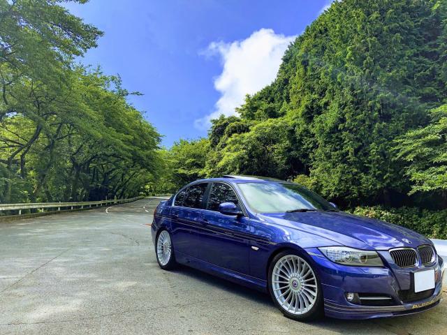 レクサス LS 600hLを現行モデルと比較！中古車がないときの選択肢も