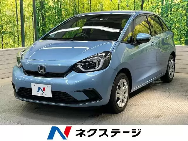 トヨタの小さい車「コンパクトカー」が人気！おすすめ車種も紹介