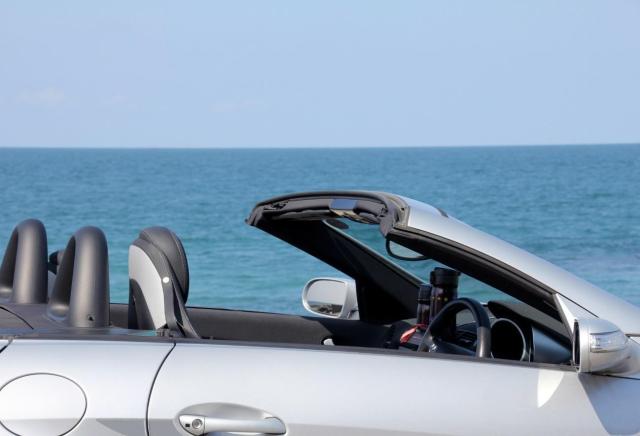 2人乗りの車11選！国産車と外車のおすすめ車種や小柄な車の特徴をご紹介