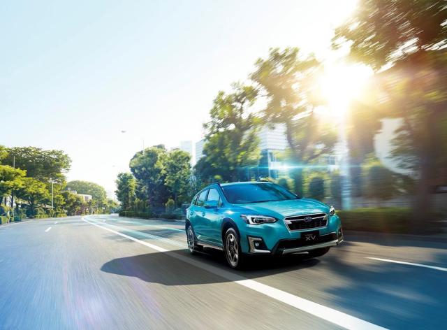 スバルのSUV！フォレスターとXVを比較、それぞれの特徴を解説