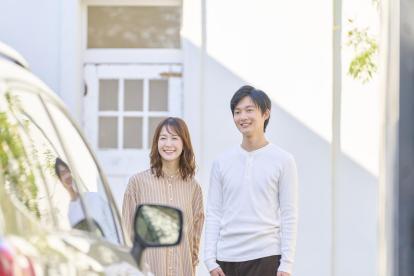 引っ越し時は自動車の手続きもある！やり方やスムーズに進めるポイントを紹介