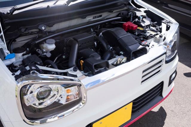 軽自動車のブレーキオイル交換はいつ?費用を安く抑えるポイントもご紹介