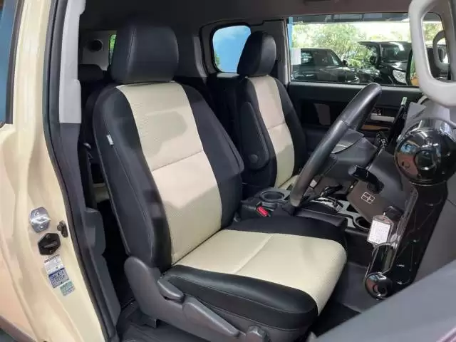 FJクルーザーは北米向けに誕生したSUV！特徴や中古車販売価格を紹介