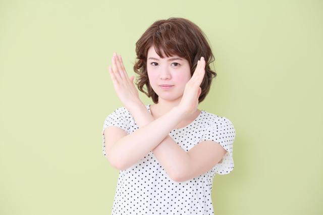 車のグローブボックスの正しい使い方は?注意点や収納力抜群の車種5選