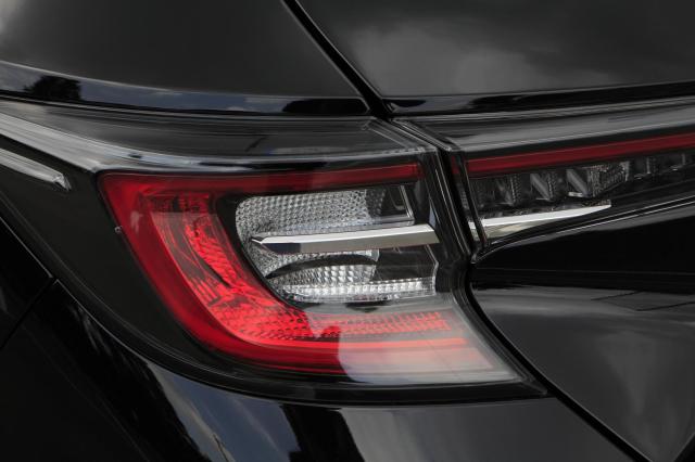 カローラスポーツの燃費はどのくらい?ライバル車やカローラシリーズと比較しよう