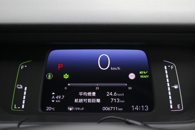 カローラスポーツの燃費はどのくらい?ライバル車やカローラシリーズと比較しよう