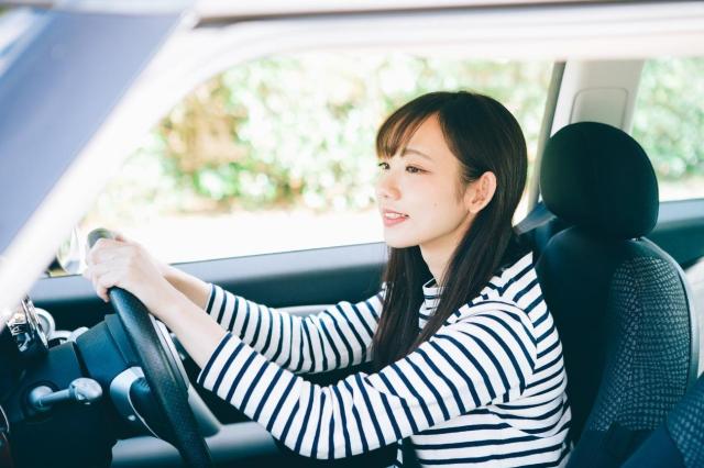 スイフトはスズキが販売するコンパクトカー!現行モデルのスペックを紹介