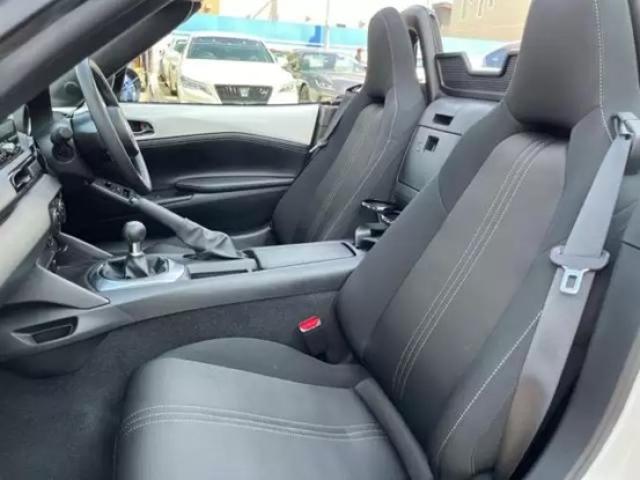 現行マツダ ロードスターの内装・外装を画像とともに紹介!歴代モデルも解説