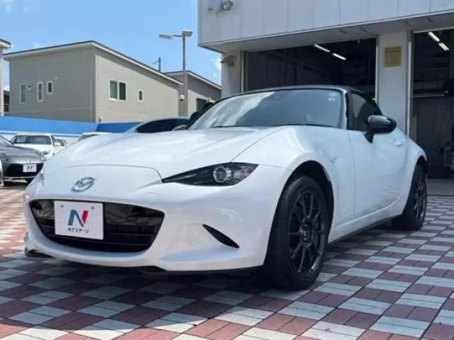 現行マツダ ロードスターの内装・外装を画像とともに紹介!歴代モデルも解説