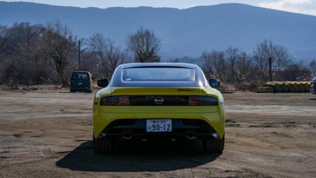 【日産 フェアレディZ RZ34型 内装・外装画像&動画】432Zとも比較