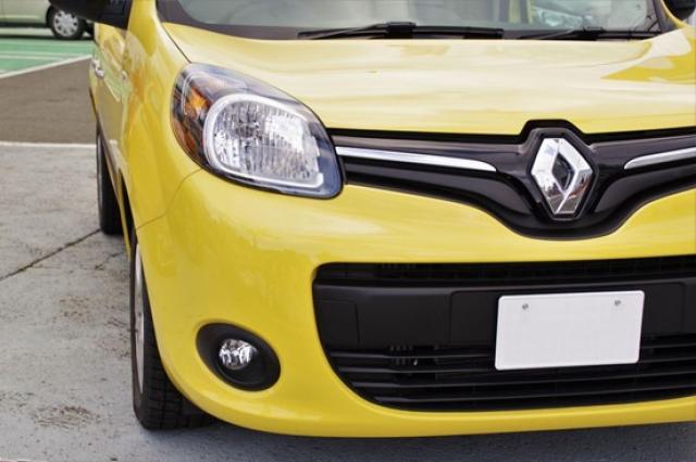 カングーの内装・外装を徹底解剖！スペックや価格もチェックしよう