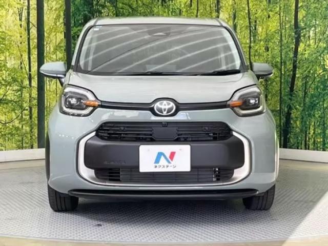 シエンタのグレードを徹底比較！家族に最適な選択の方法とは？｜中古車