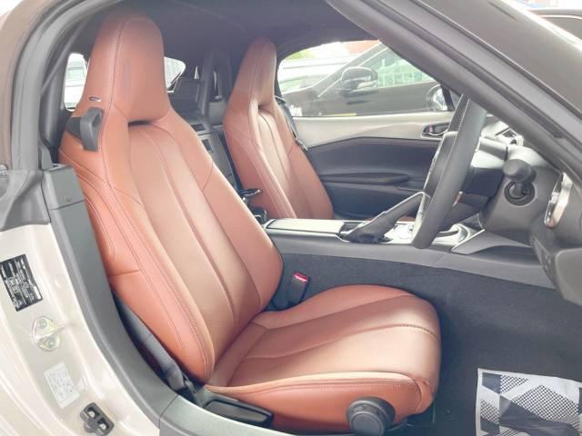 ロードスターの配色は？ボディカラーや内装色を徹底解説