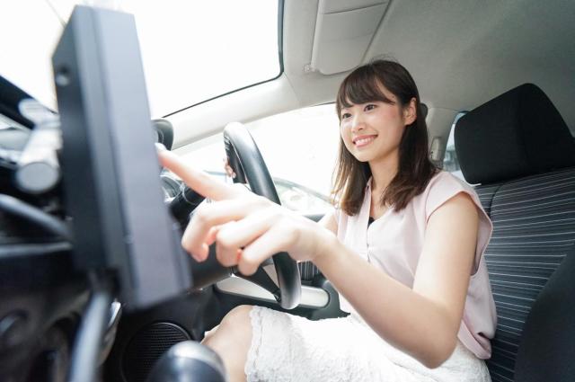 旧型デミオってどんな車？MAZDA2との関係性や違いを解説