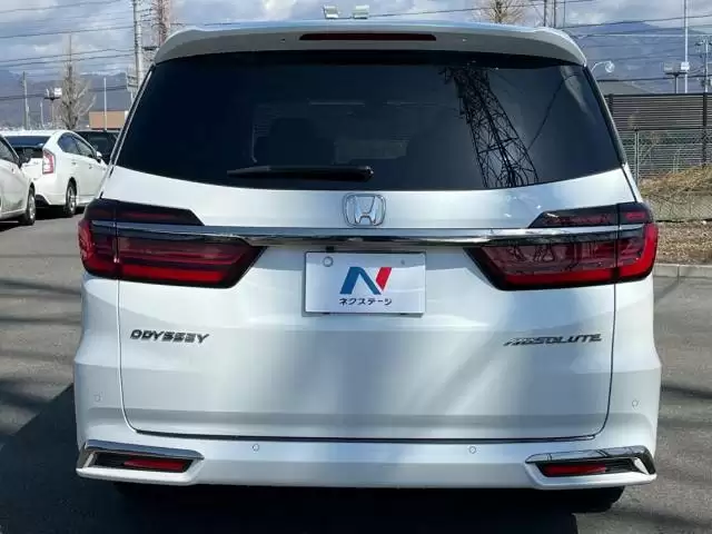 オデッセイに新グレードが登場！復活による変化と歴代の特徴を徹底解説