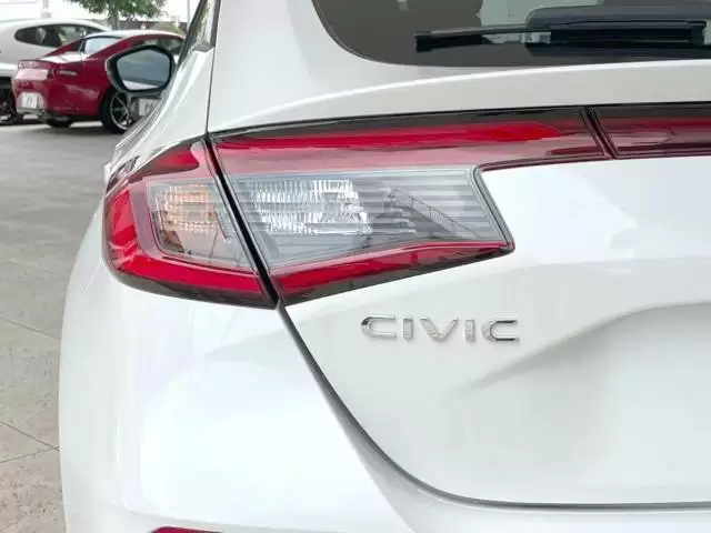 ホンダ シビックは3種類のグレード展開！選ぶ際のポイントや魅力を紹介！