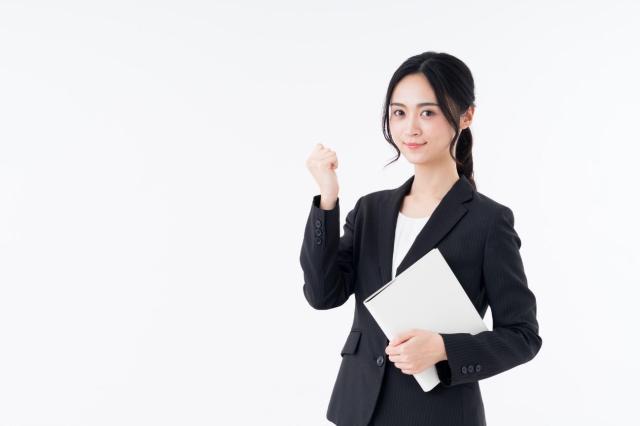 ディフェンダーの魅力に迫る！現行モデルの特徴や基本スペックを紹介