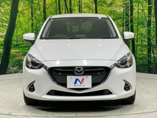 2018年式デミオのフロントビュー