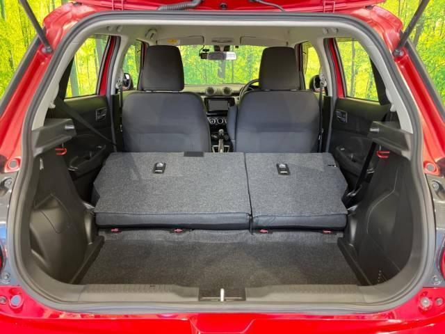 青色も選べるスイフトのカラーバリエーションは?中古車しか選べない青もある