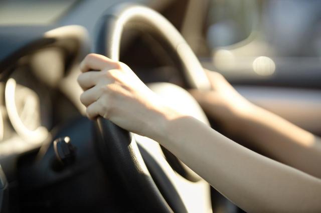 青色も選べるスイフトのカラーバリエーションは?中古車しか選べない青もある