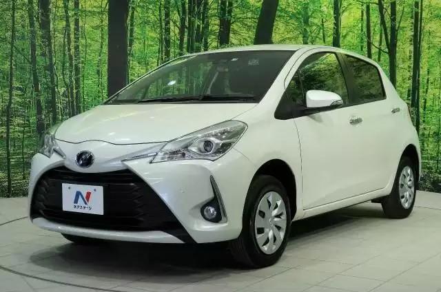 ヴィッツはトヨタの人気コンパクトカー！最終モデルのスペックを紹介