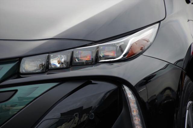 プリウスPHVの魅力とは?歴代モデルの特徴や中古車販売価格を紹介