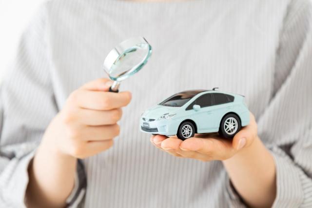 インサイトは優れた燃費性能を持つハイブリッドカー！歴代モデルの特徴を紹介