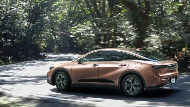 2022年発表の新型クラウンは全4シリーズ展開!第1弾はクロスオーバー