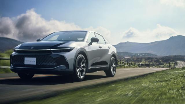 2022年発表の新型クラウンは全4シリーズ展開!第1弾はクロスオーバー
