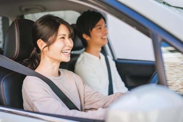 デザインが評価されたスズキ スイフトの魅力やグレード構成を一挙紹介!