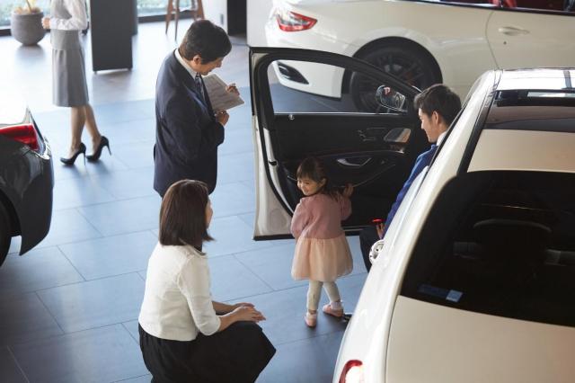 レクサスディーラーにおける認定中古車購入と一般中古車購入の違いとは?