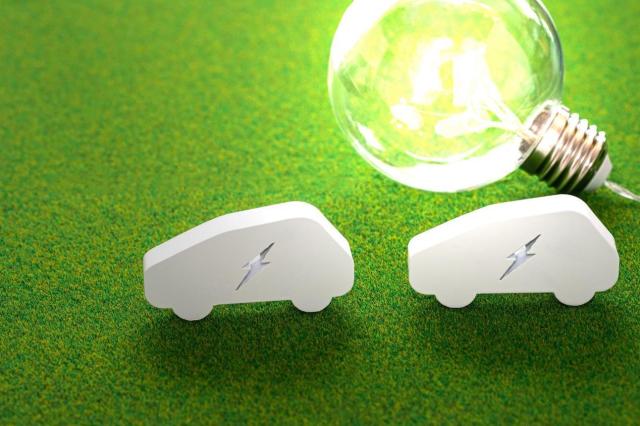 ポルシェ タイカンの魅力とは？航続距離や走行性能など実力を徹底チェック