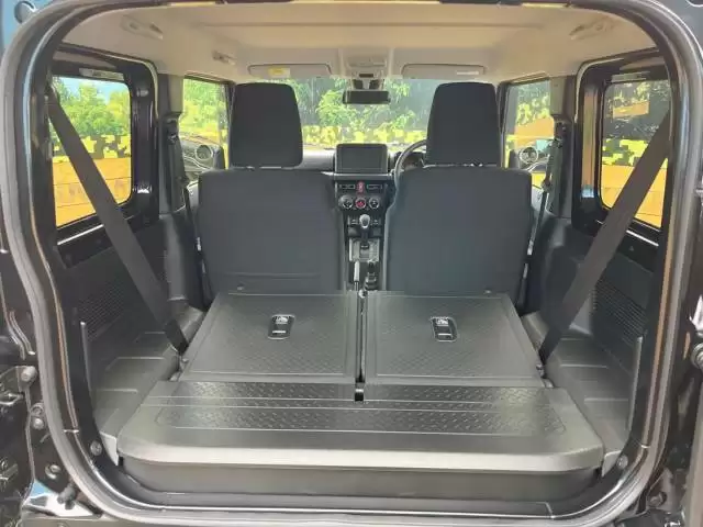 ジムニーシエラの乗り心地は?選ぶ魅力や注意しておきたいポイント