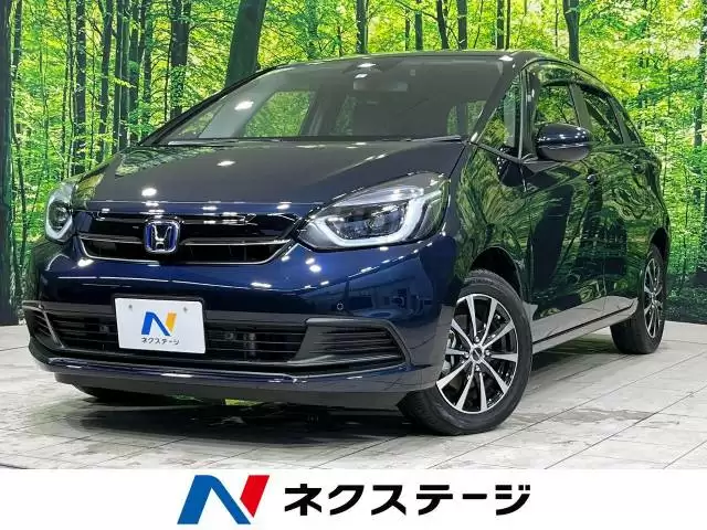 デミオとアクセラを徹底比較！スペックや維持費の違いをチェックしよう